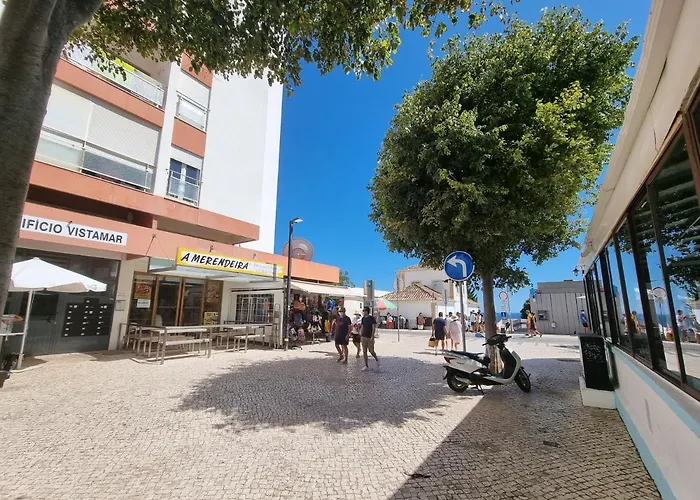 Rocha Vista Mar Brownie