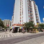 Rocha Vista Mar Brownie شقة